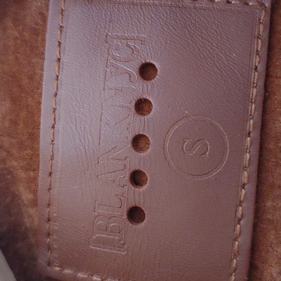 BlankNYC Genuine Suede Moto Jacket w/ Quilted Shoulder & Sleeve, Cognac, EUC - Picture 5 of 15